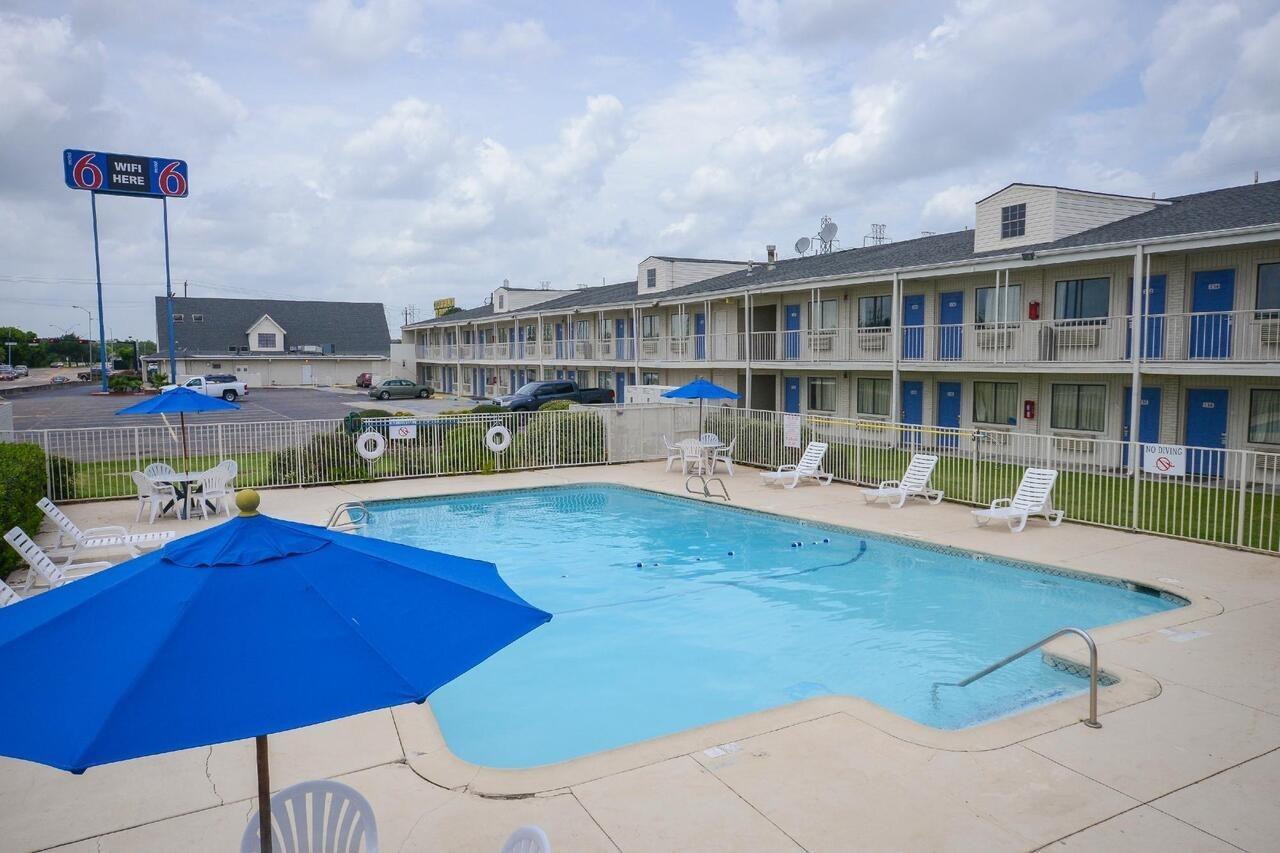 Motel 6-Webster, Tx - Houston - Nasa Lake Bagian luar foto