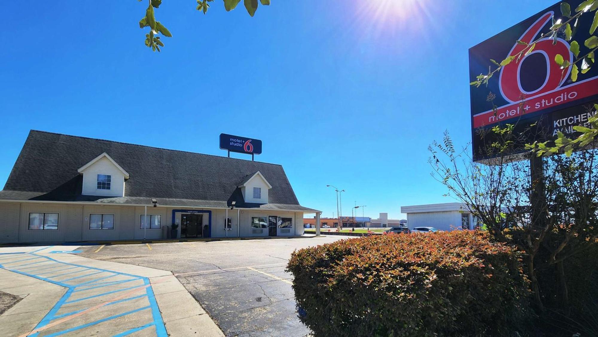 Motel 6-Webster, Tx - Houston - Nasa Lake Bagian luar foto
