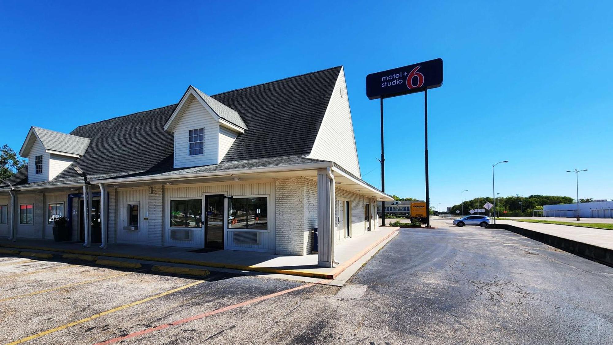 Motel 6-Webster, Tx - Houston - Nasa Lake Bagian luar foto
