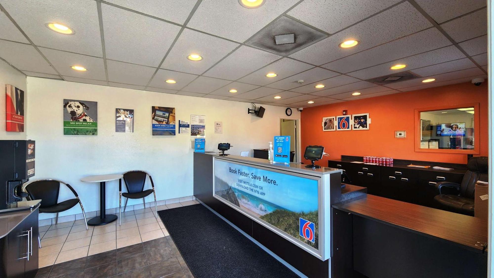 Motel 6-Webster, Tx - Houston - Nasa Lake Bagian luar foto
