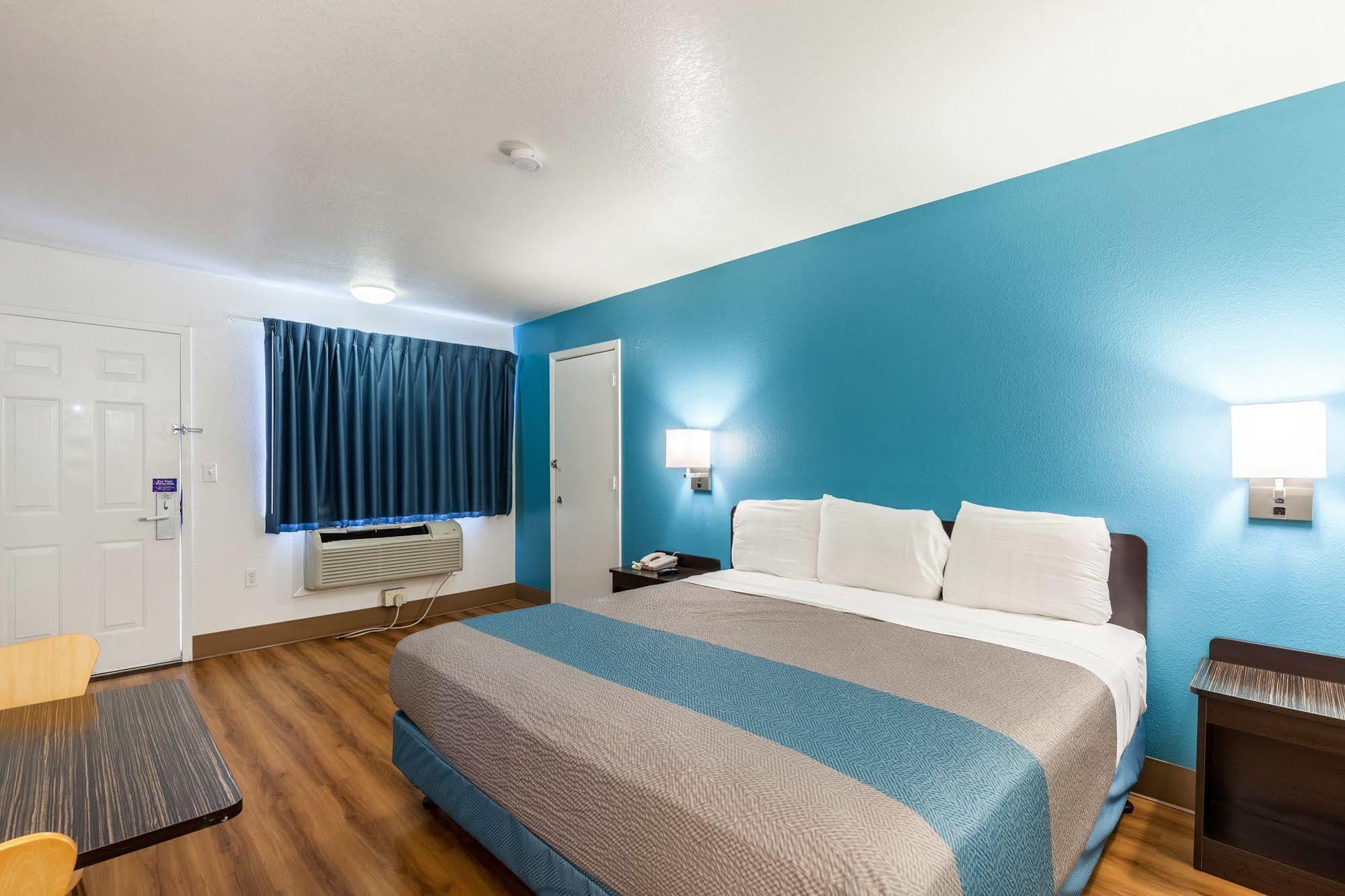 Motel 6-Webster, Tx - Houston - Nasa Lake Bagian luar foto